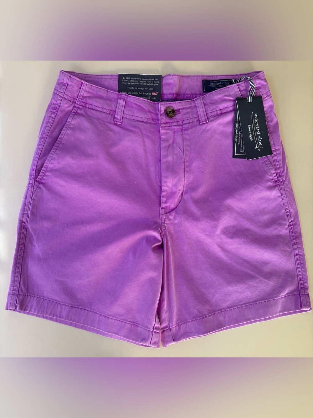 Vineyard Vines Men’s 7 Inch Island Shorts. Hypnotic Purple. Size 28. NWT.